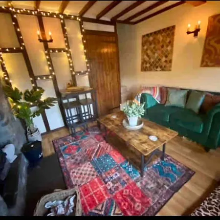 Maytree Cottage. Compact Home In Mid Wales. Llanrhaeadr-ym-Mochnant Exterior photo